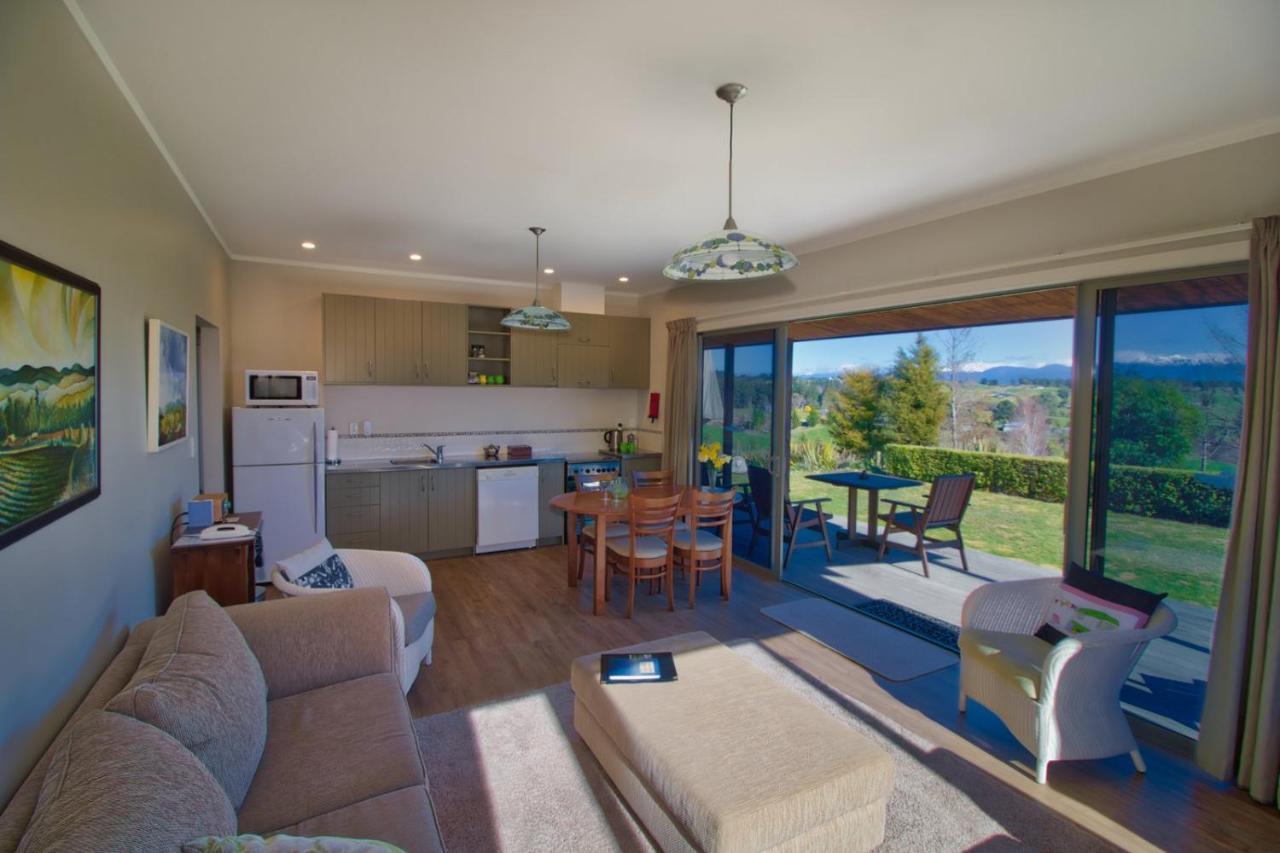 Clayridge Cottages Upper Moutere Екстериор снимка